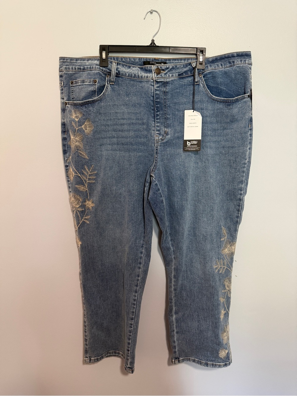 Stitch Star Pull On Straight Jeans Size 3X